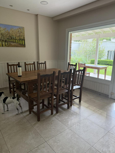 Excelente Casa - Las Lomas De San Isidro