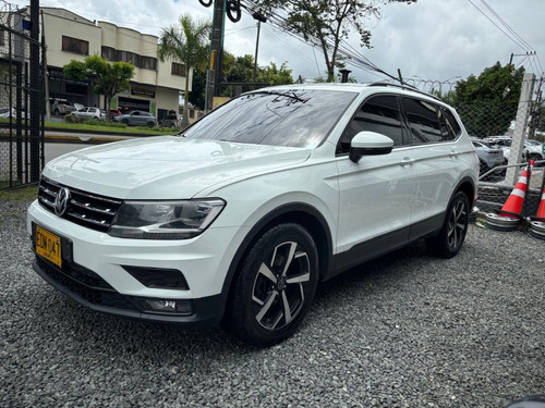 Volkswagen Tiguan Allspace Trendline 1.4 Tsi 2wd