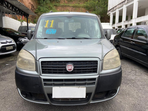Imagem 3 de 8 de Fiat Doblo Hlx 7 Lugares
