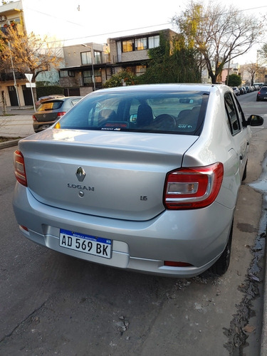Imagen 4 de 10 de Renault Logan 2019 1.6 Authentique 85cv