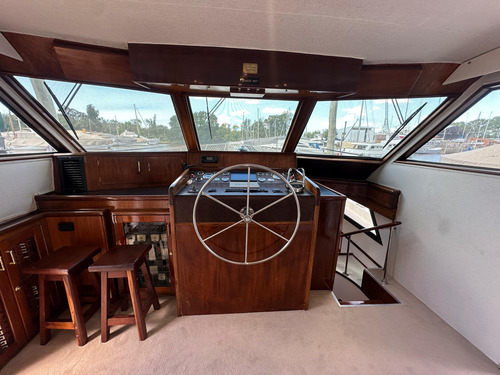 Crucero Hatteras 53 - 1980