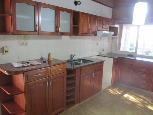 Casa De 2 Dormitorios Calle 115 E. 414 Y 415
