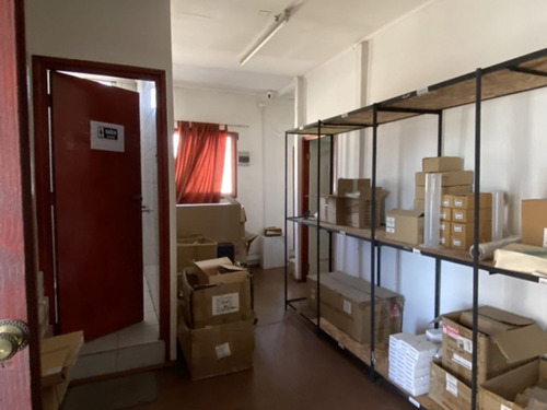 Propiedad Para Uso De Oficinas Y Bodegas Dávila Larraín