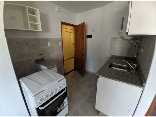 Imagen 15 de 18 de Destacado. San Luis Y Oroño, 1 Dormitorio C/balcon, Desde Usd50.100, 40mts