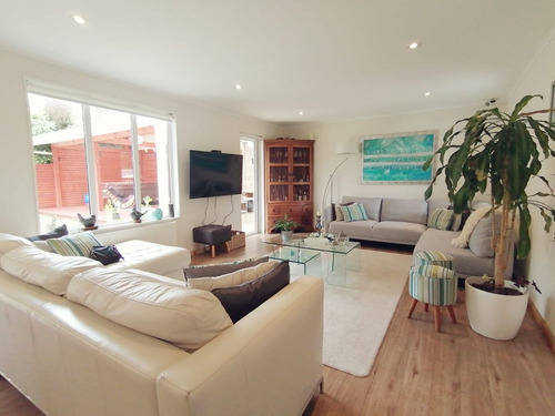 Imagen 3 de 30 de Impecable Casa En El Mejor Barrio De Puerto Montt