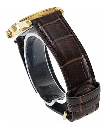 Imagen 4 de 5 de Reloj de pulsera Casio Enticer MTP-V001 de cuerpo color dorado, analógico, para hombre, fondo negro, con correa de cuero color marrón, agujas color dorado, dial dorado, minutero/segundero dorado, bisel color dorado y hebilla simple