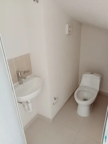 Casa De 4 Recamaras En Ojo De Agua Con Alberca, Gimnasio Y Dog Park En Amenidades
