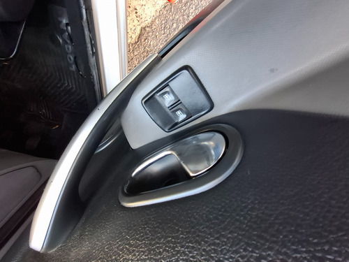 Renault Logan 1.6 Privilege Plus 105cv