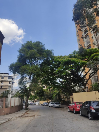 Mh - Vendo Bonito Apartamento 75 M2, 3h, 2b, 2ptos Techados, Maletero. Los Chaguaramos