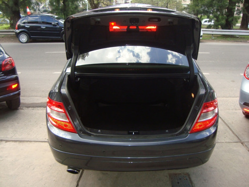 Mercedes Benz C200 Blue Eficiency 2012 - Juan Manuel Autos