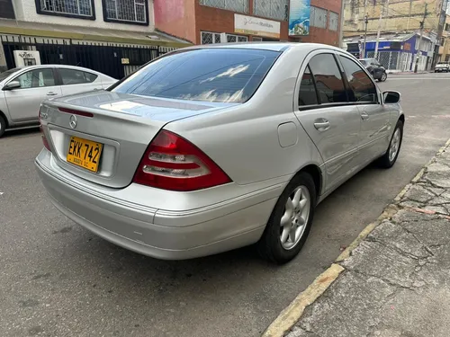 Mercedes-Benz Clase C 3.2