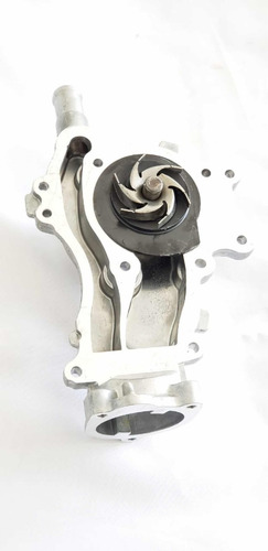 Bomba De Agua Chevrolet 1.4l Cruze Trax 13-17 55486342