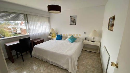 Apartamento En La Mansa Esquinero - Vista Al Mar - Consulte!!!!!!!- Ref: 3462