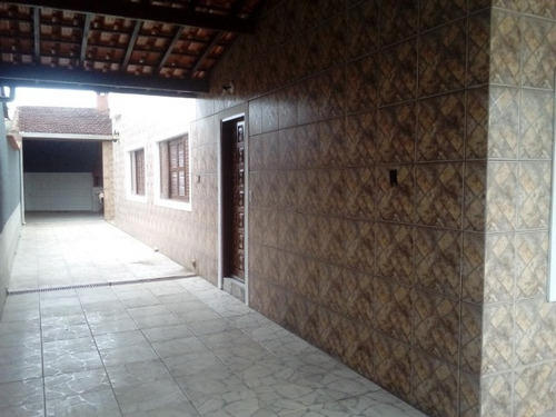 Imagem 9 de 13 de Sobrado De 3 Andares No Bairro Suarão, Em Itanhaém