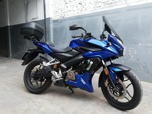 Bajaj Rouser As 200