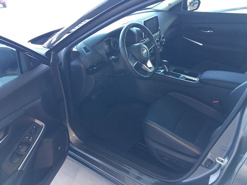 Imagen 4 de 10 de Nissan Sentra 2.0 Exclusive Dp