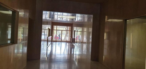 Imagen 2 de 13 de Av. Libertador Al 3500 Esquina Oro 110 M2 2 Dormitorios Dependencia Pileta