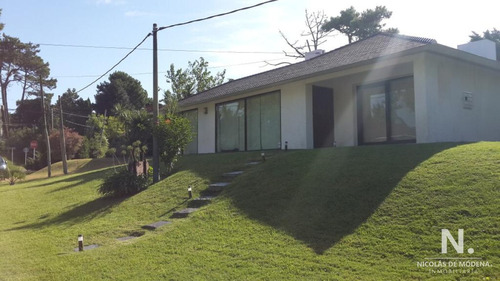 Espectacular Casa En Punta Del Este