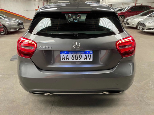 Mercedes-benz Clase A 1.6 A 200 At Urban B.efficiency 156cv