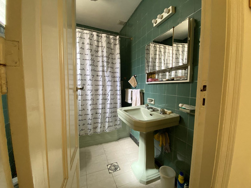 Venta Ph Independiente, 4 Ambientes, Cochera, Balcón, Patio Y Terraza En Nuñez Casi Belgrano