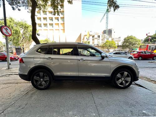 Volkswagen Tiguan 2.0 Highline At