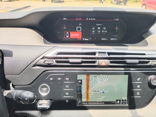 Imagen 14 de 21 de Citroën Grand C4 Picasso 2016 1.6 Intensive