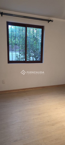 Casa En Arriendo De 3 Dorm. En Estación Central