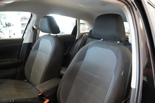 Volkswagen Nivus 1.0 200 TSI TOTAL FLEX COMFORTLINE AUTOMÁTICO