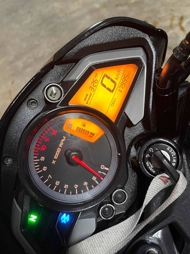 Bajaj Rouser Rouser Ns 200
