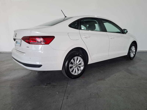 Imagem 5 de 10 de Volkswagen Virtus 1.6 Total Flex Manual 2020