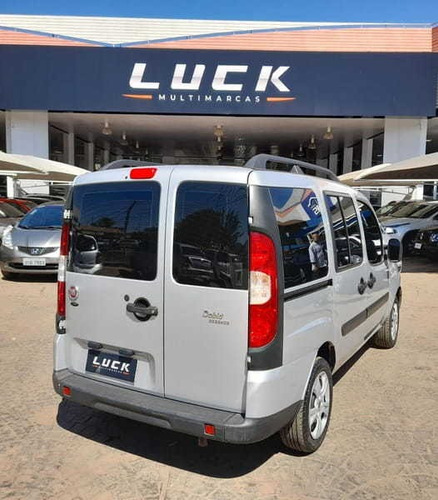 Imagem 6 de 12 de Fiat Doblo Essence 7l E