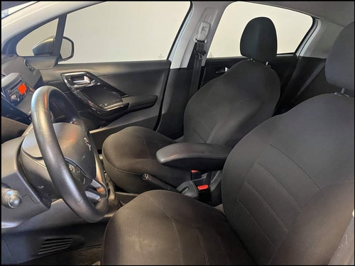 Amaya Peugeot 208 1.2 Active Full Año 2013