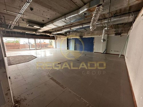La-364 Zona Norte Locales Comerciales Centro Comercial Los Niveles Calle 76