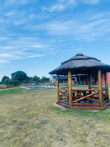Quinta Los Pinos, 8 Personas