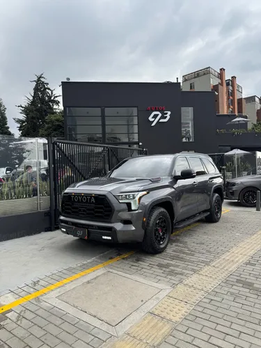 Toyota Sequoia 3.5 V6 Trd Pro