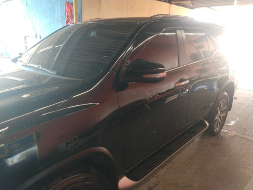 Toyota Sw4 2017 2.8 Tdi Srx 5l 4x4 Aut. 5p
