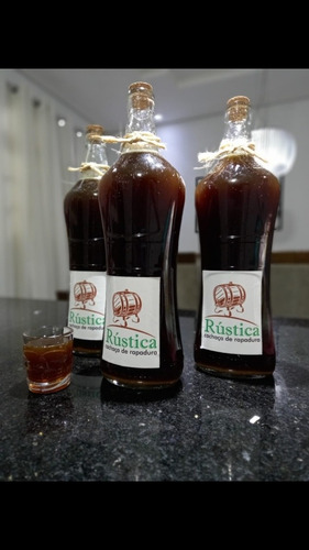 Imagem 2 de 5 de Rústica Cachaça De Rapadura