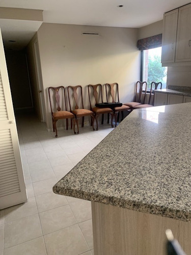 Imagen 5 de 15 de Pent House En Venta, La Loma