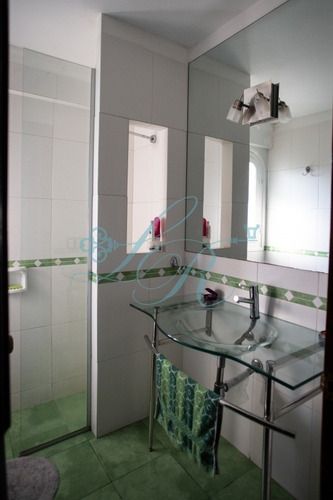 Casa En Jardines De Córdoba!- Ref: 262