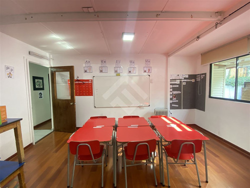 Casa En Venta De 6 Dorm. En Las Condes