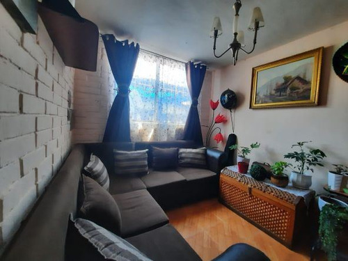 Casa En Venta De 3 Dorm. En Macul