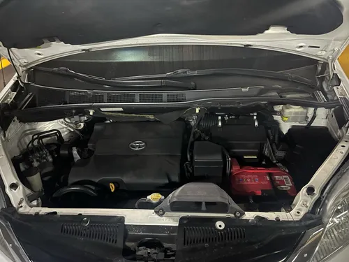 Toyota Sienna 3.5 Le Mt