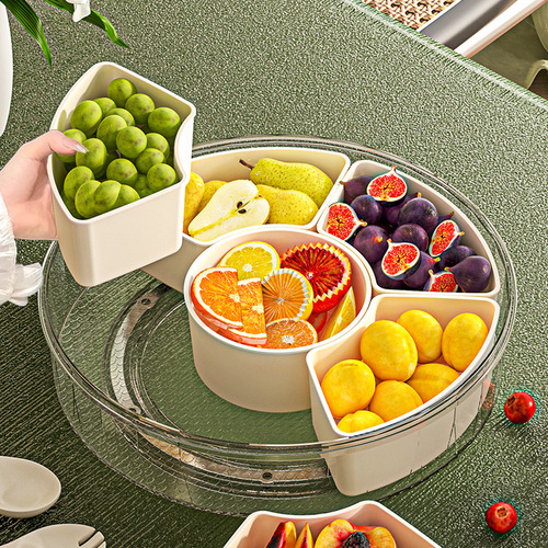 Dispositivo De Fruta Giratorio De Seis Cuadrados Con La Mano