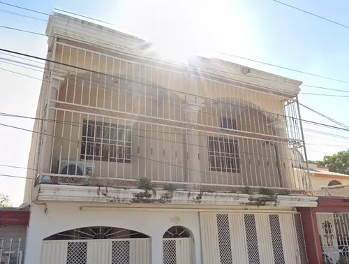 Casa En Venta, !! Unica Oportunidad De Adquirir Esta Propiedad¡¡, Ya Adjudicada - Cándido Avilés Inzunza 3230, Plutarco Elías Calles, 80194 Culiacán Rosales, Sin.