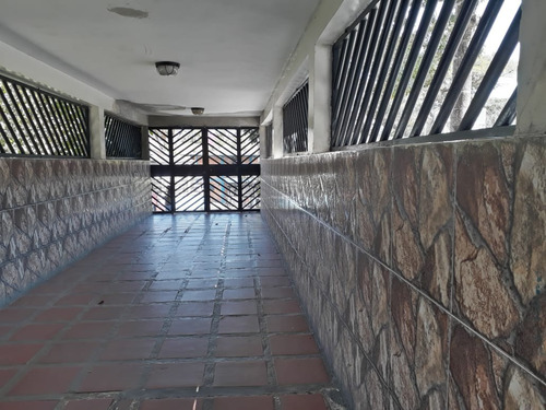 Imagen 2 de 10 de Venta Apartamento Los Magos-la Vega