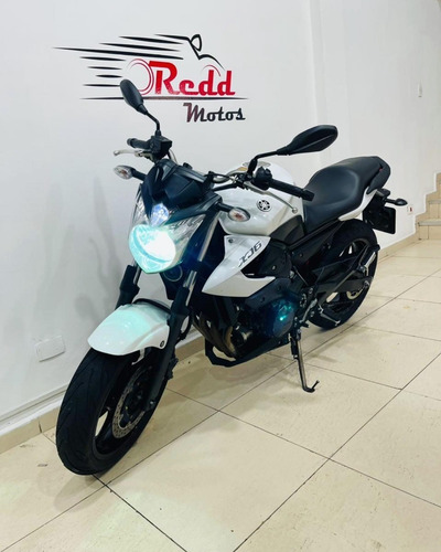 Imagem 3 de 10 de Yamaha Xj6 N 2012
