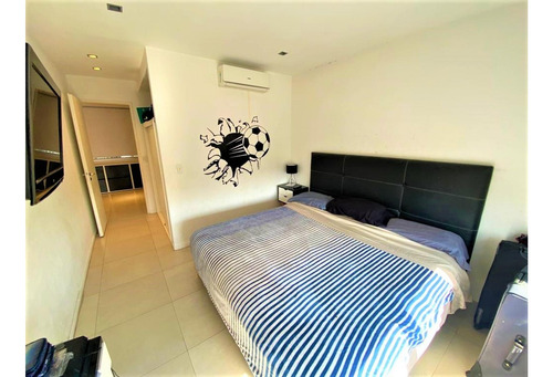 Impecable Casa 5 Ambientes. Digna De Ver