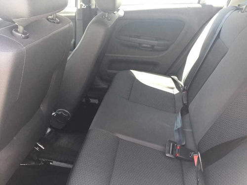 Imagem 5 de 7 de Volkswagen Novo Gol 1.0