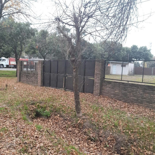 Imagen 2 de 8 de Se Vende Importante Esquina Sobre Ruta A012