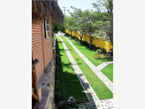 Imagen 20 de 30 de Venta Casa 6 Tepoztlán Pueblo Mágico Magnífica Propiedad En Oferta A Precio De Terreno